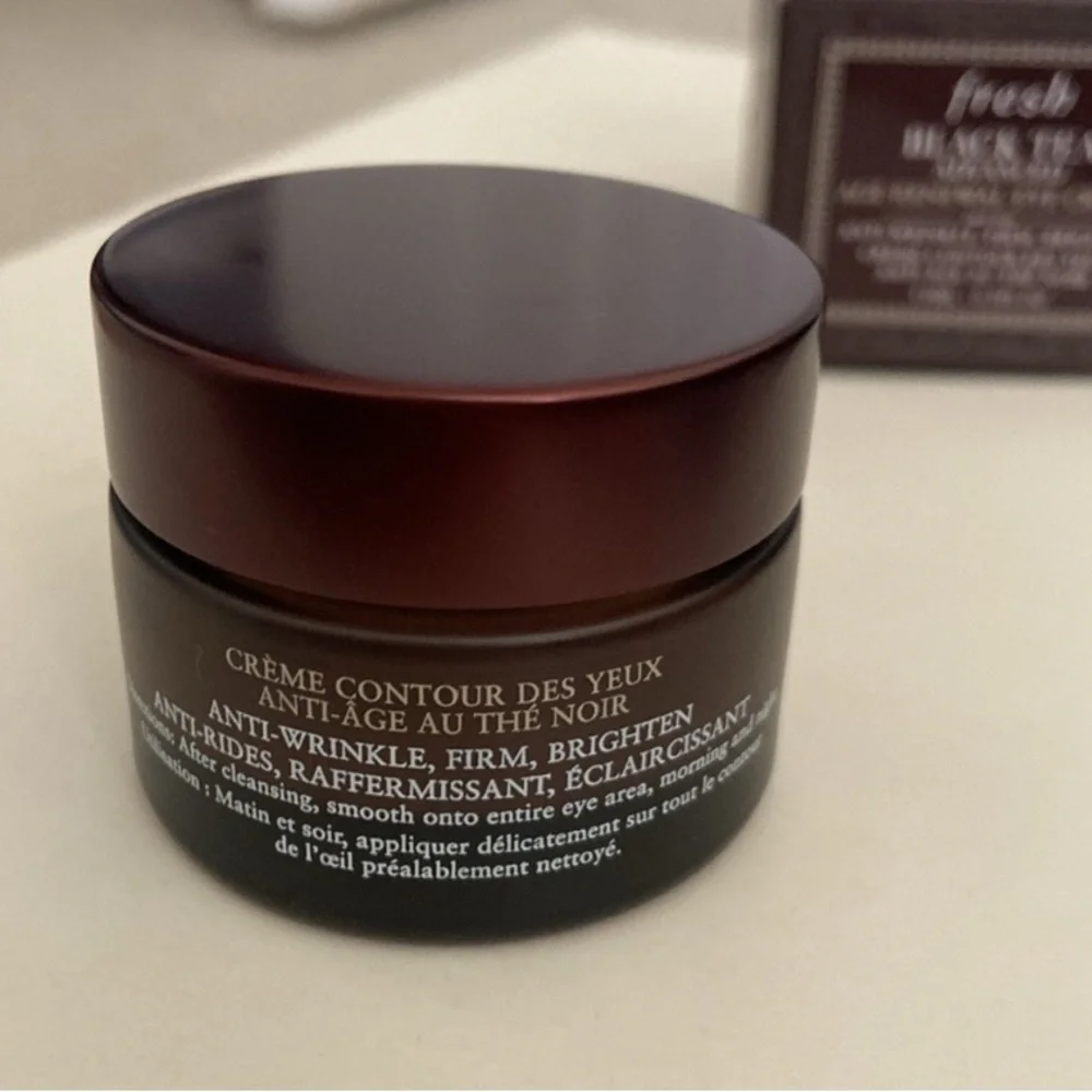 Fresh Black Tea Advanced Age Renewal Eye Cream - Black - Picture 2 of 3